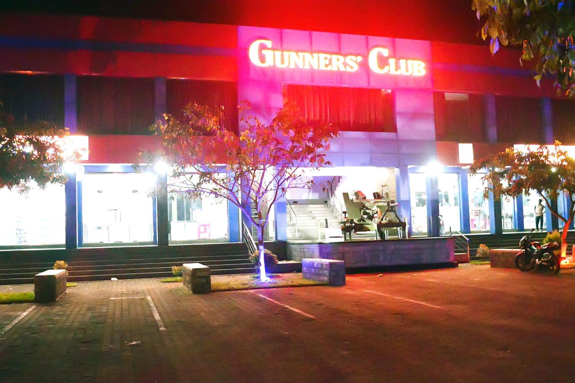 Gunners Club Hotel Minneriya Exterior photo