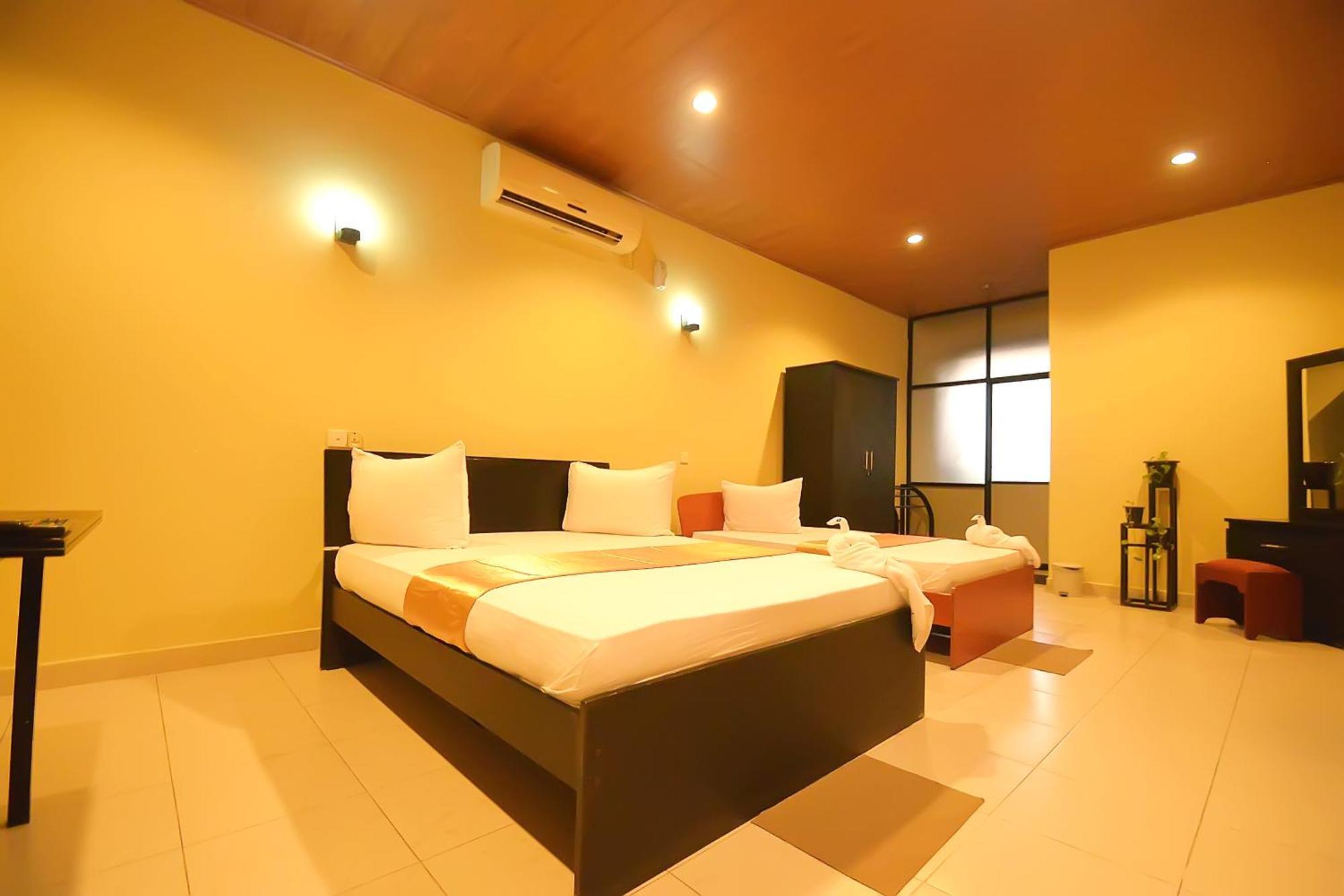 Gunners Club Hotel Minneriya Exterior photo